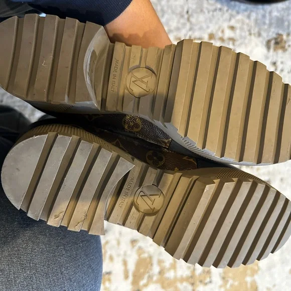 Louis Vuitton Laureate Boots EU42 - Picture 9 of 9